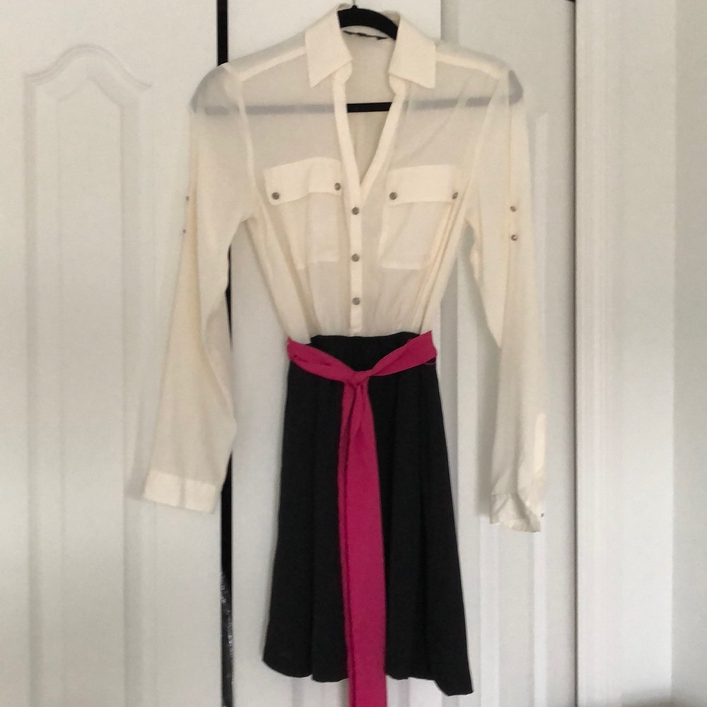 Express dress with fuchsia belt